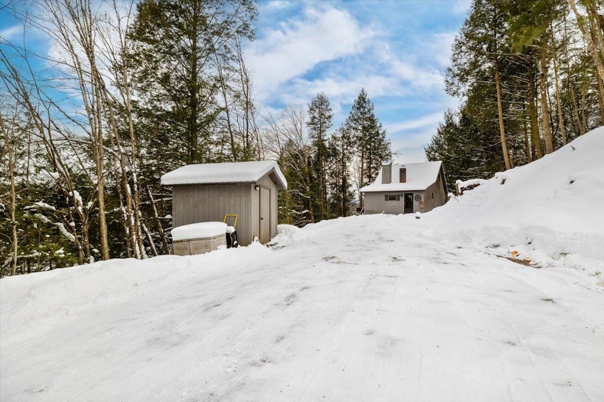 1220 Bogue Road Enosburg Falls, VT 05450 - Photo 5 of 39 Gallery Image 5