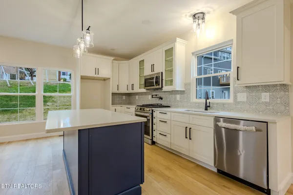 $599,900 | 158 California Avenue, Oak Ridge, TN 37830