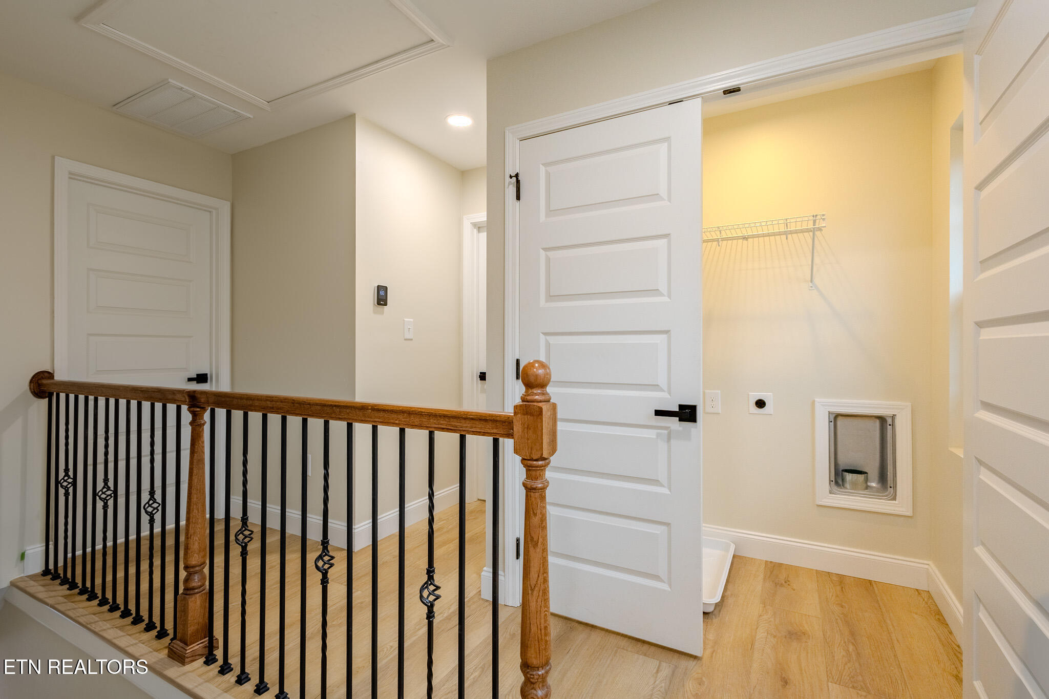 158 California Avenue Oak Ridge, TN 37830 - Photo 27 of 42 1N9A8994-HDR