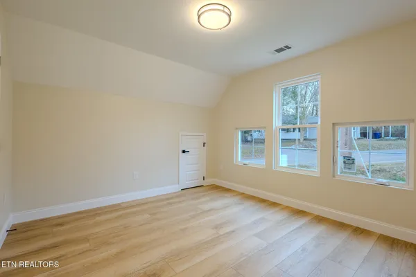 $599,900 | 158 California Avenue, Oak Ridge, TN 37830