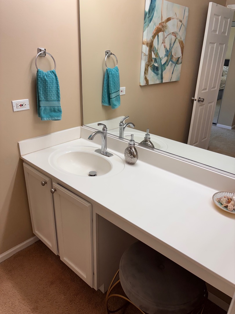 3142 Falling Waters Lane, Unit 3142 Lindenhurst, IL 60046 - Photo 20 of 33