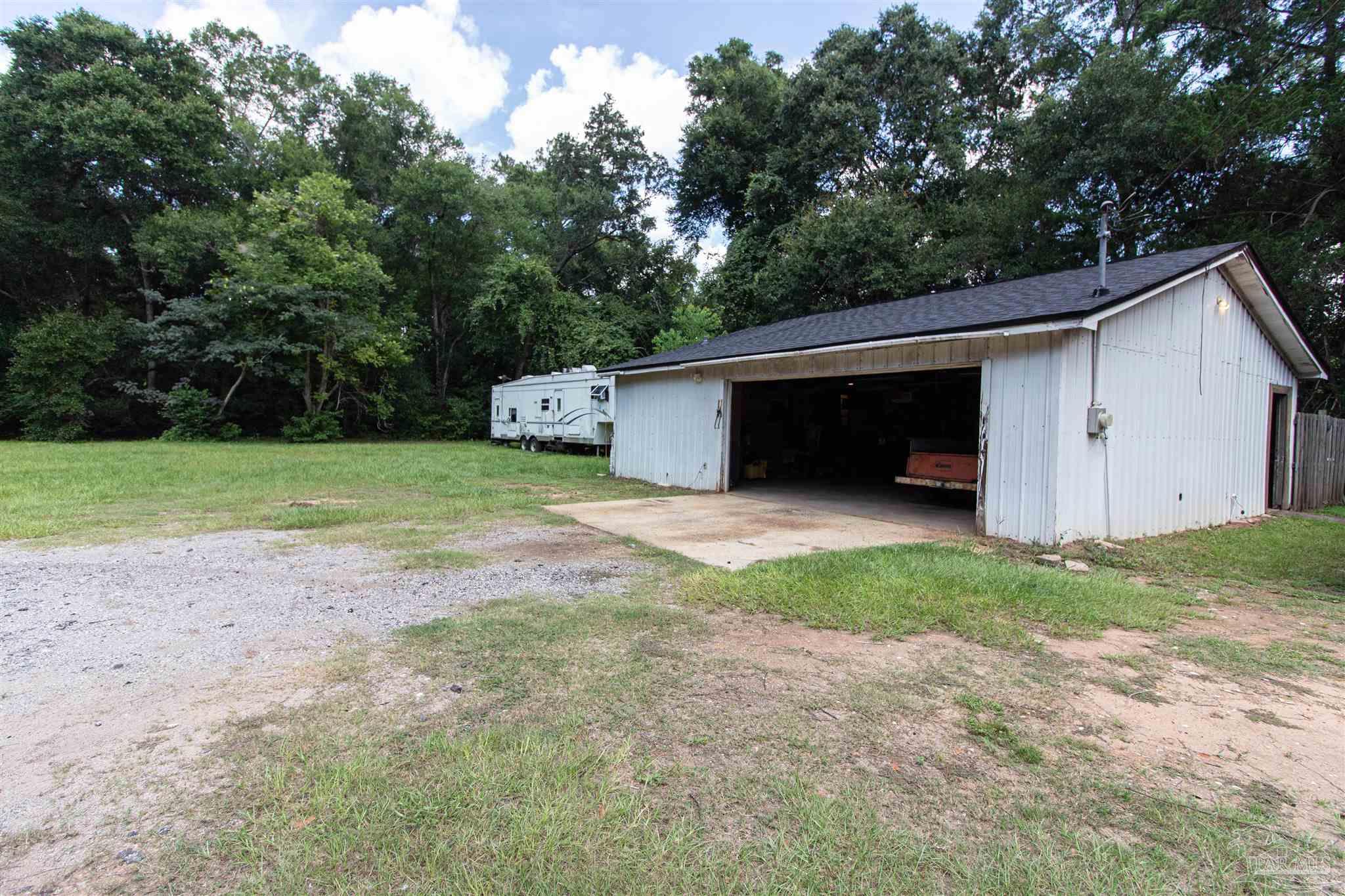 5635 Turkey Road Pensacola, FL 32526 - Photo 25 of 37 Gallery Image 25