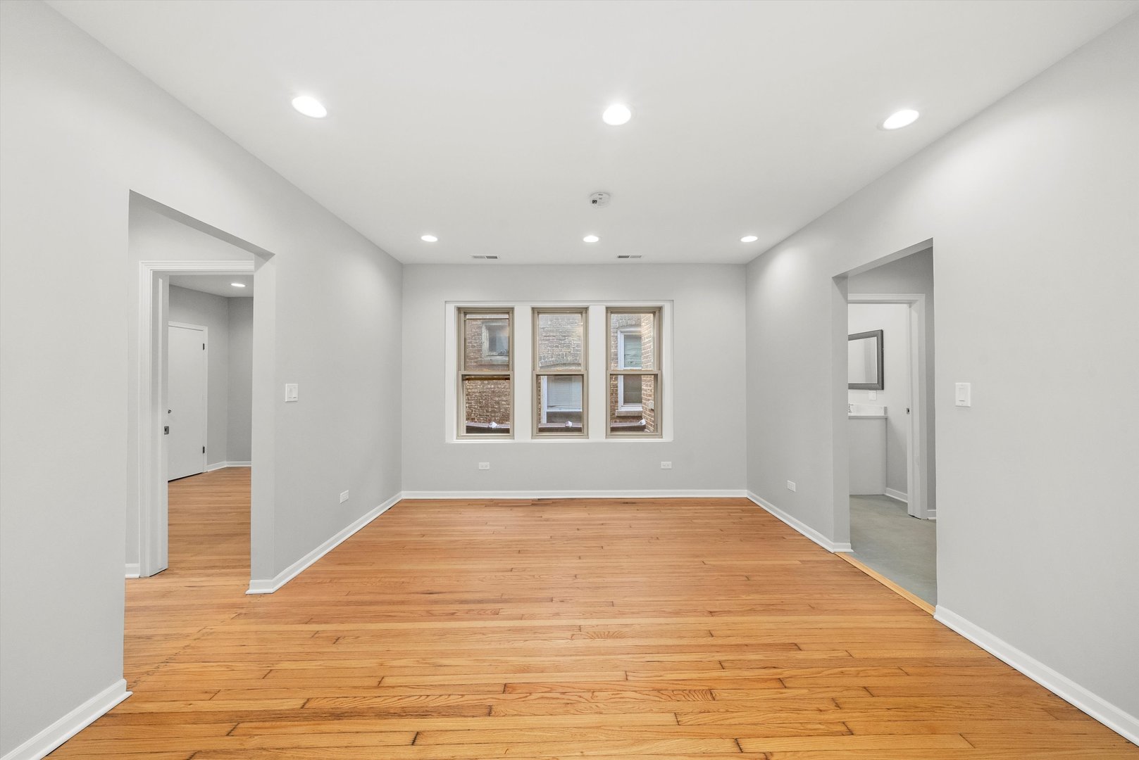 5030 South Archer Avenue Chicago, IL 60632 - Photo 11 of 40