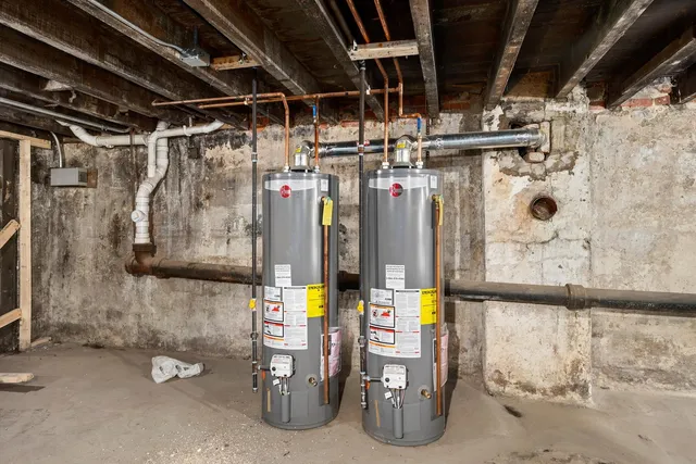 $629,000 | 5030 South Archer Avenue, Chicago, IL 60632