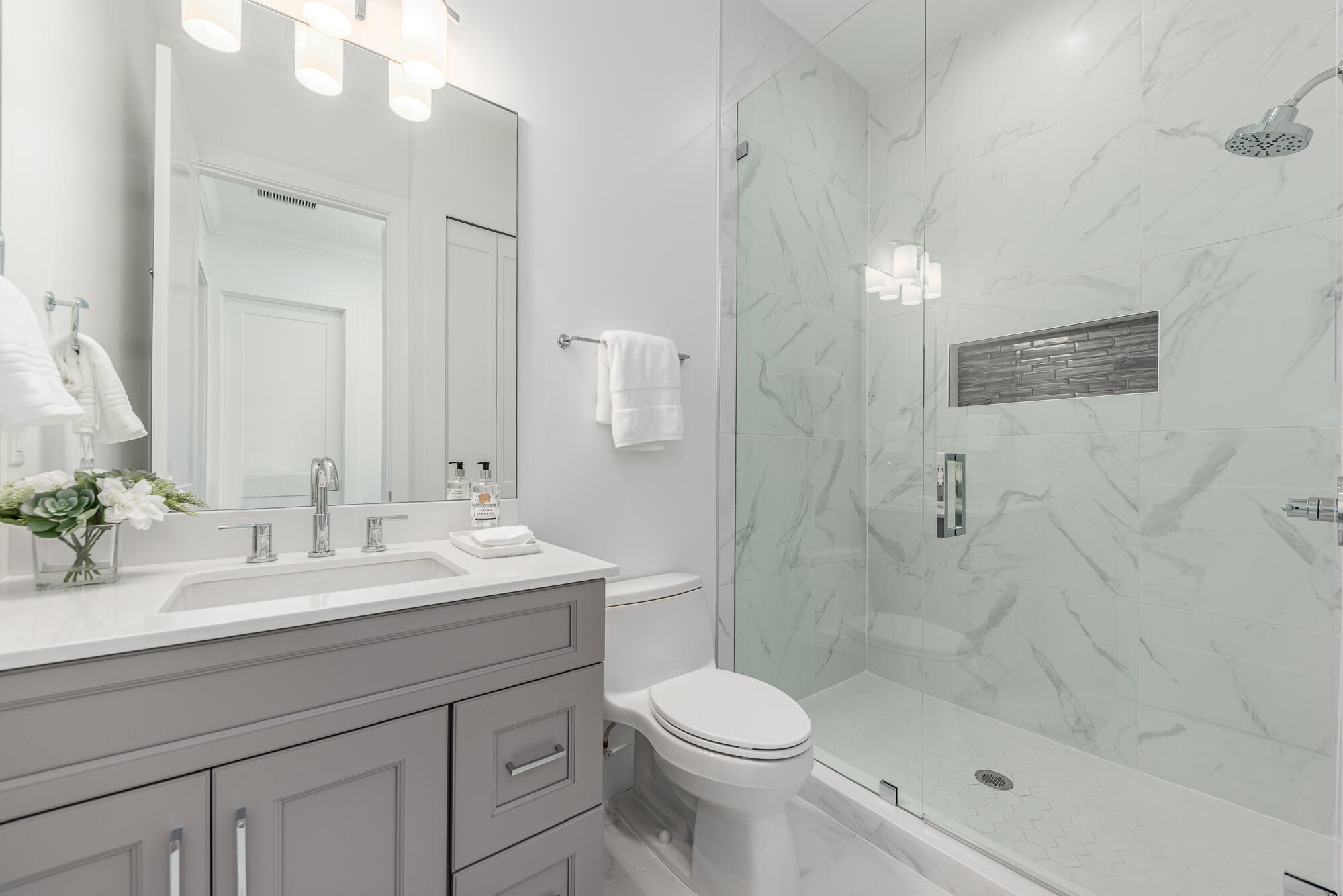 4674 Southeast Manatee Terrace Stuart, FL 34997 - Photo 22 of 28 Manatee Isles 230114-68