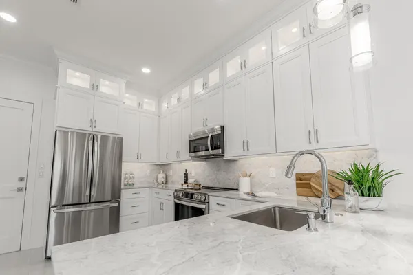 $3,600 | 4674 Southeast Manatee Terrace, Stuart, FL 34997