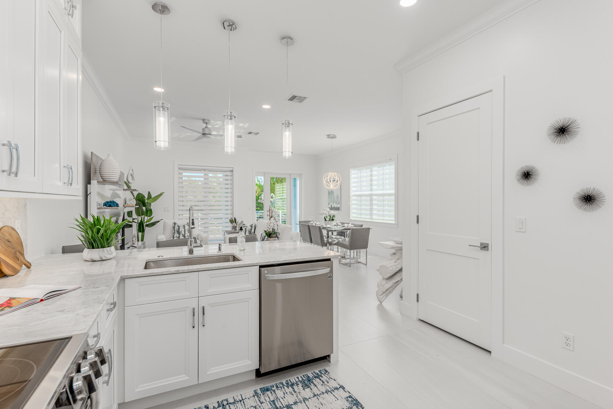 4674 Southeast Manatee Terrace Stuart, FL 34997 - Photo 6 of 28 Manatee Isles 230114-48 - Copy - Copy