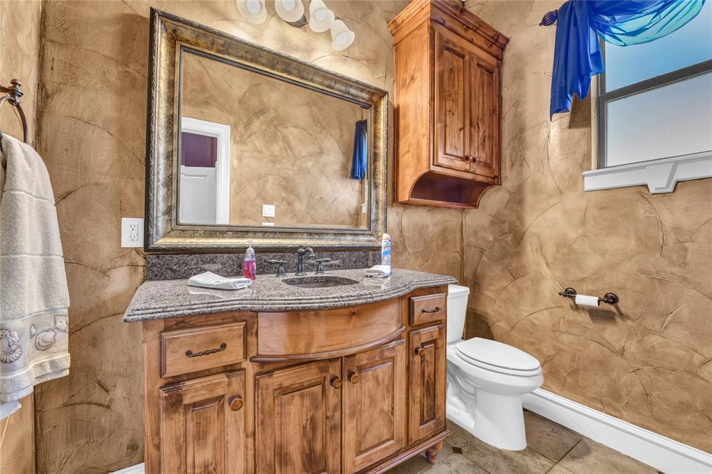 116 McClintock Court Weatherford, TX 76088 - Photo 19 of 38