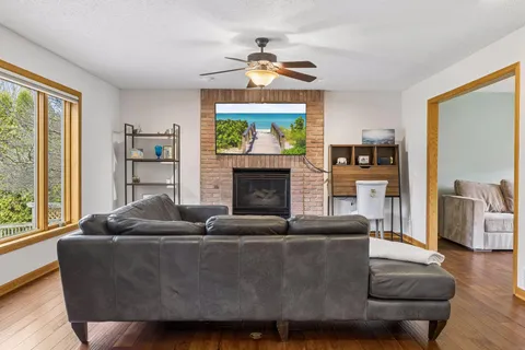 $699,000 | 5955 Parkwood Drive, Shoreview, MN 55126