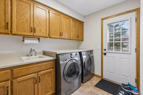$699,000 | 5955 Parkwood Drive, Shoreview, MN 55126