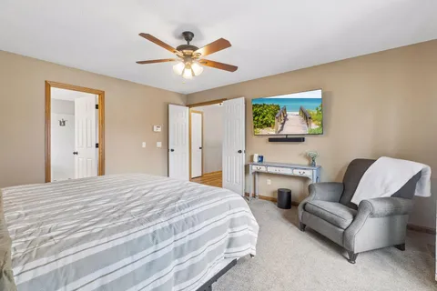 $699,000 | 5955 Parkwood Drive, Shoreview, MN 55126