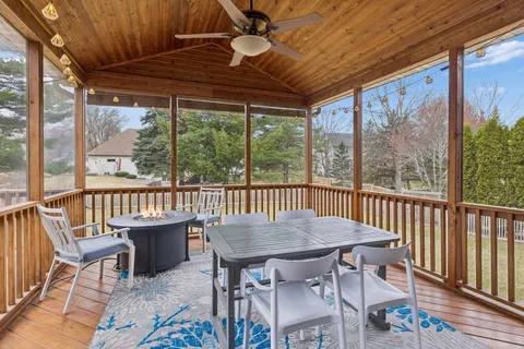 $699,000 | 5955 Parkwood Drive, Shoreview, MN 55126