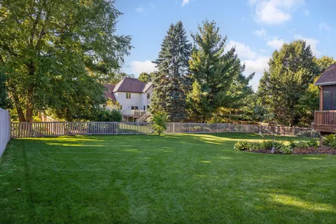 $699,000 | 5955 Parkwood Drive, Shoreview, MN 55126