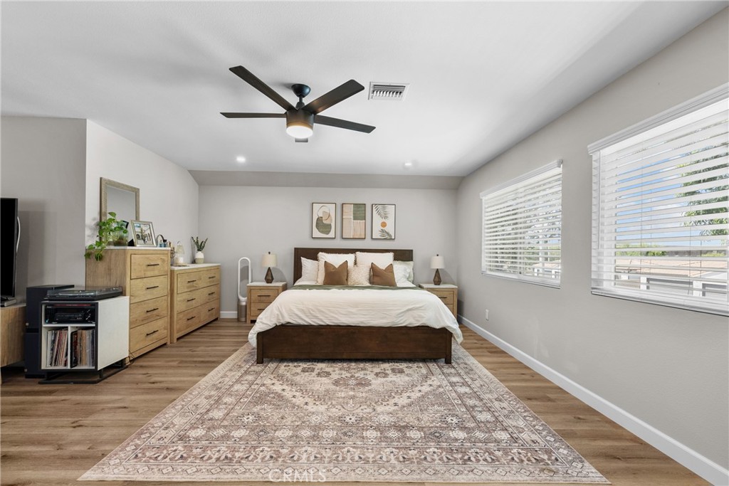 28818 Oak Springs Canyon Road Canyon Country, CA 91387 - Photo 23 of 38 a living room with furniture and a large window
