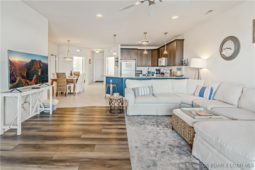 1200 Lands End Parkway, Unit 319 Osage Beach, MO 65065 - Photo 11 of 50