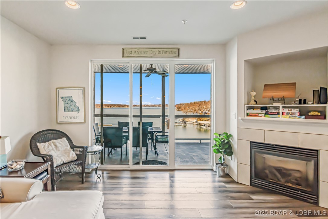 1200 Lands End Parkway, Unit 319 Osage Beach, MO 65065 - Photo 13 of 50