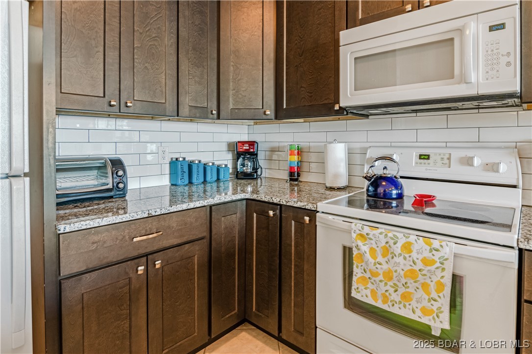 1200 Lands End Parkway, Unit 319 Osage Beach, MO 65065 - Photo 16 of 50