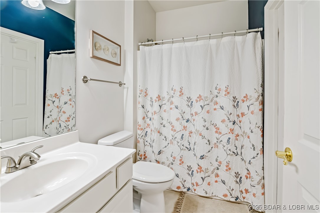 1200 Lands End Parkway, Unit 319 Osage Beach, MO 65065 - Photo 32 of 50