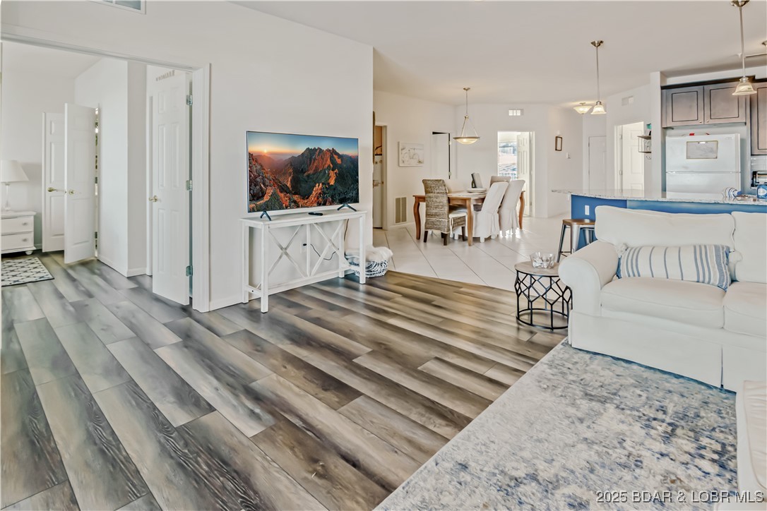 1200 Lands End Parkway, Unit 319 Osage Beach, MO 65065 - Photo 7 of 50