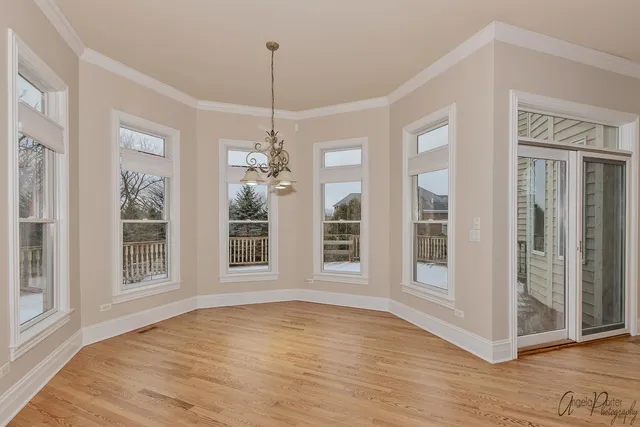 $1,150,000 | 3513 Deep Wood Drive, Crystal Lake, IL 60012