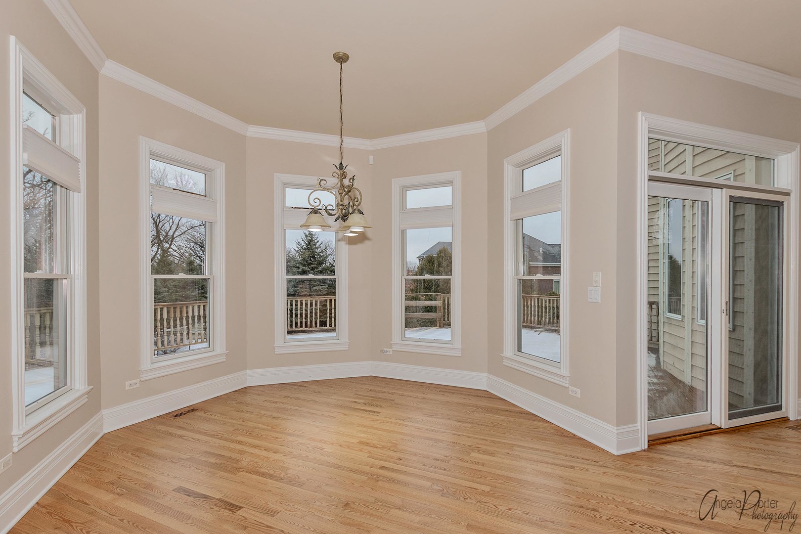3513 Deep Wood Drive Crystal Lake, IL 60012 - Photo 19 of 71 a view of an empty room with wooden floor and a window