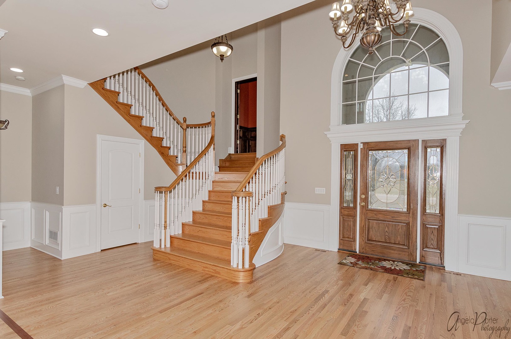 3513 Deep Wood Drive Crystal Lake, IL 60012 - Photo 2 of 71