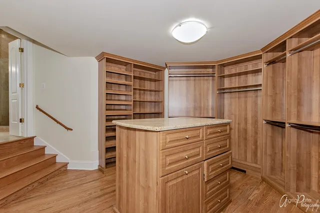 $1,150,000 | 3513 Deep Wood Drive, Crystal Lake, IL 60012