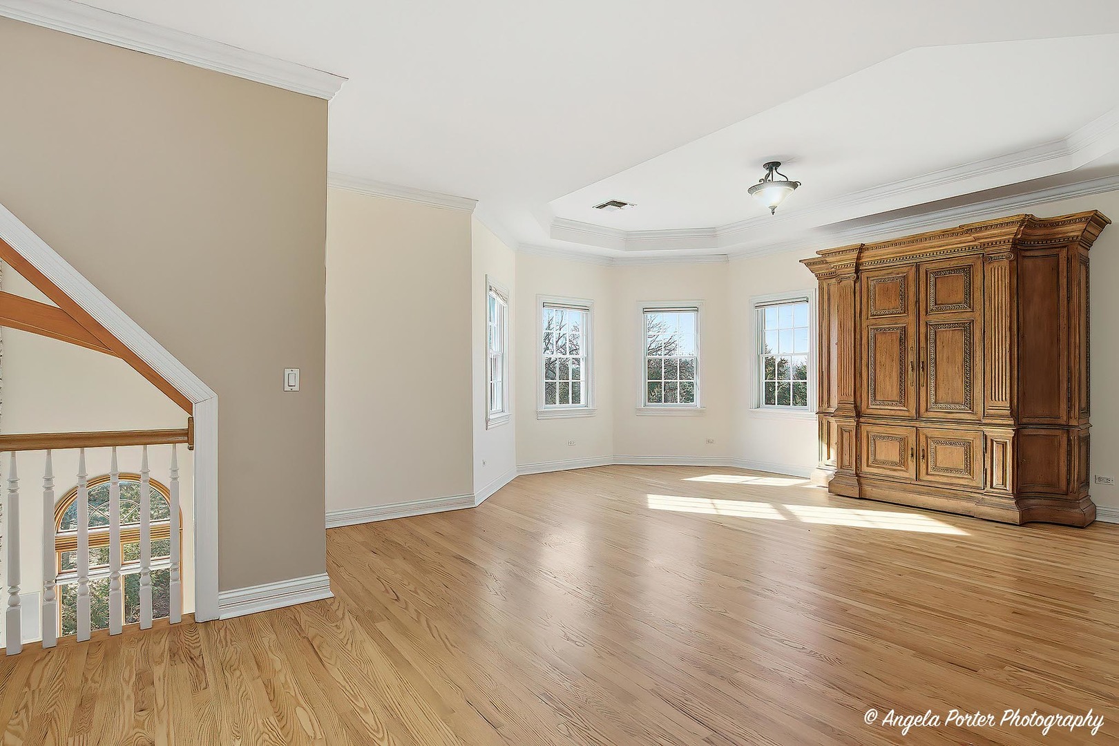 3513 Deep Wood Drive Crystal Lake, IL 60012 - Photo 32 of 71 an empty room with wooden floor and windows