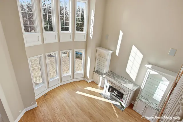 $1,150,000 | 3513 Deep Wood Drive, Crystal Lake, IL 60012