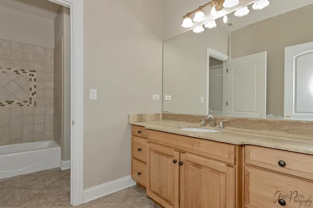 $1,150,000 | 3513 Deep Wood Drive, Crystal Lake, IL 60012