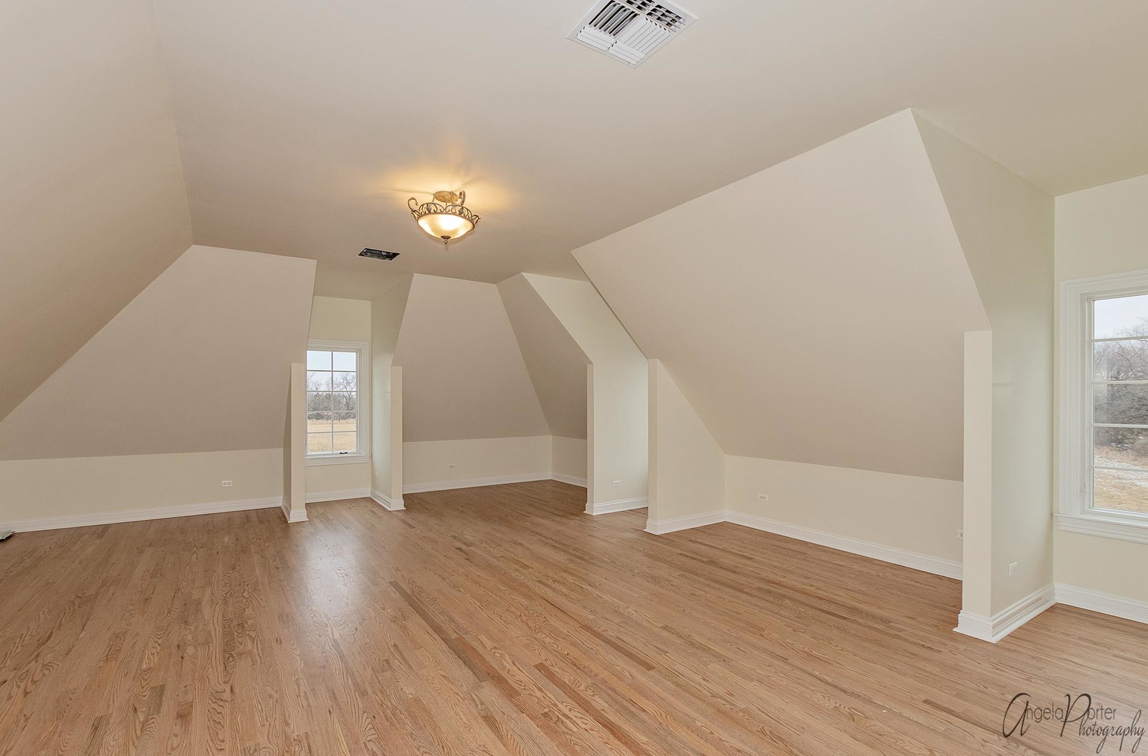 3513 Deep Wood Drive Crystal Lake, IL 60012 - Photo 40 of 71 a view of a room with wooden floor