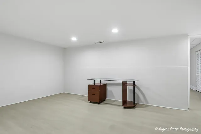 $1,150,000 | 3513 Deep Wood Drive, Crystal Lake, IL 60012