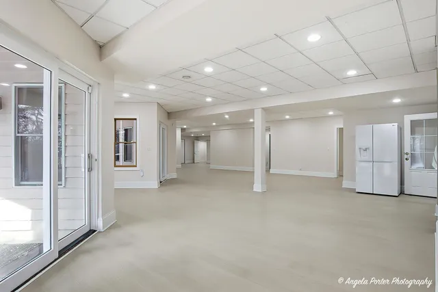 $1,150,000 | 3513 Deep Wood Drive, Crystal Lake, IL 60012