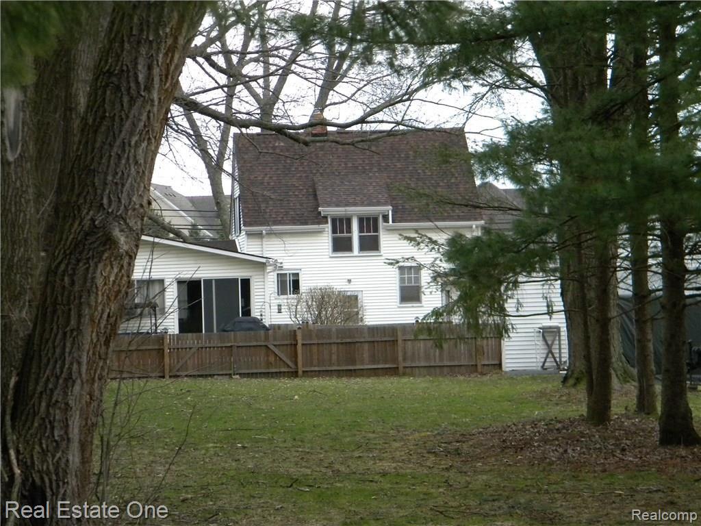55605 Mound Road Utica, MI 48316 - Photo 58 of 70 DSCN9959.JPG