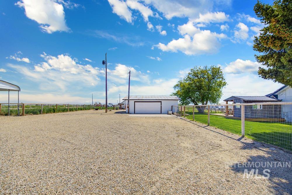 9216 South Happy Valley Road Nampa, ID 83686 - Photo 23 of 24
