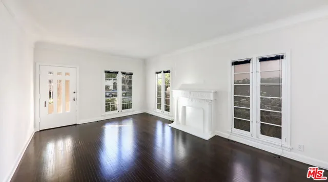 $3,100 | 132 North La Peer Drive, Unit 1, Beverly Hills, CA 90211