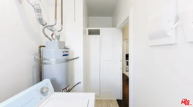 $3,100 | 132 North La Peer Drive, Unit 1, Beverly Hills, CA 90211