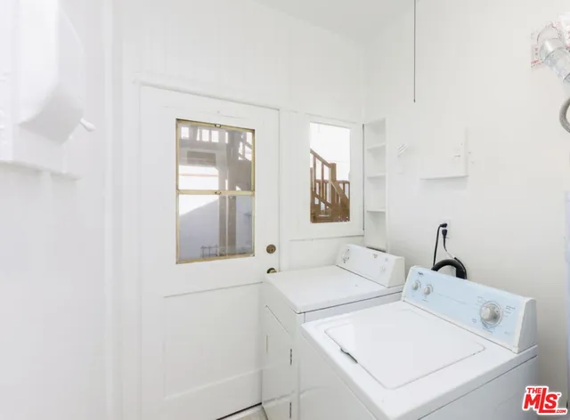 $3,100 | 132 North La Peer Drive, Unit 1, Beverly Hills, CA 90211