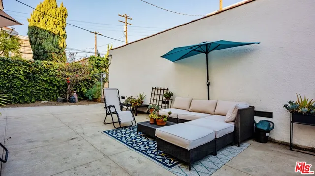 $3,100 | 132 North La Peer Drive, Unit 1, Beverly Hills, CA 90211