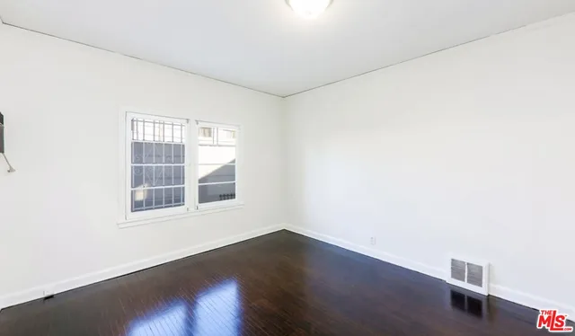 $3,100 | 132 North La Peer Drive, Unit 1, Beverly Hills, CA 90211