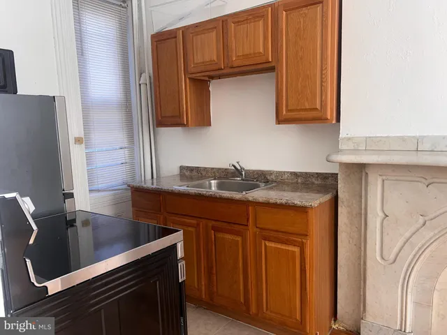 a view of a washer and dryer