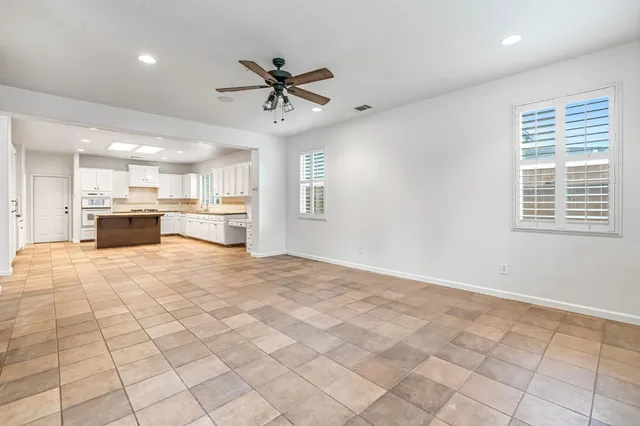 $605,000 | 2782 Poe Avenue, Clovis, CA 93611