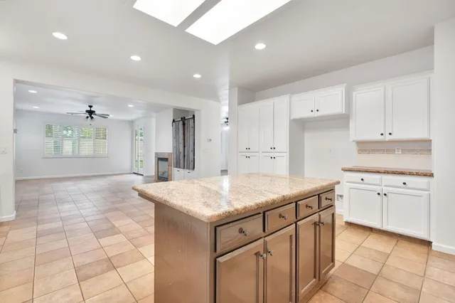 $605,000 | 2782 Poe Avenue, Clovis, CA 93611