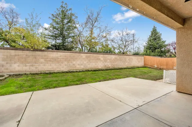 $605,000 | 2782 Poe Avenue, Clovis, CA 93611