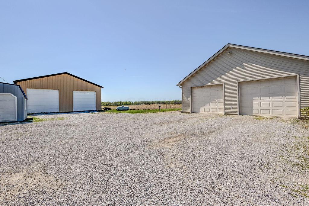 5090 Columbus Road Centerburg, OH 43011 - Photo 45 of 49 1-83