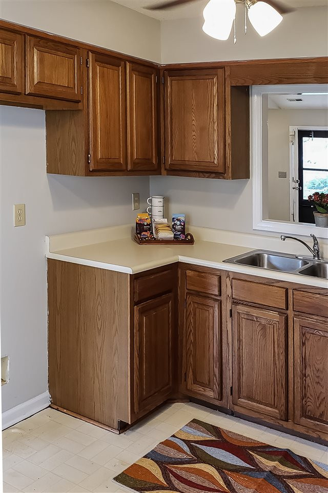 2640 Cottage Circle Raleigh, NC 27613 - Photo 11 of 22 Seller offering an Appliance Package Incentive. Kitchen