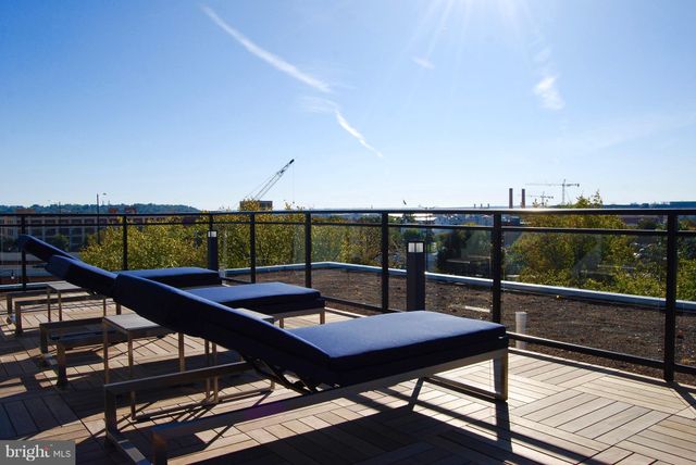 $484,900 | 900 11th Street Southeast, Unit 104, Washington, DC 20003