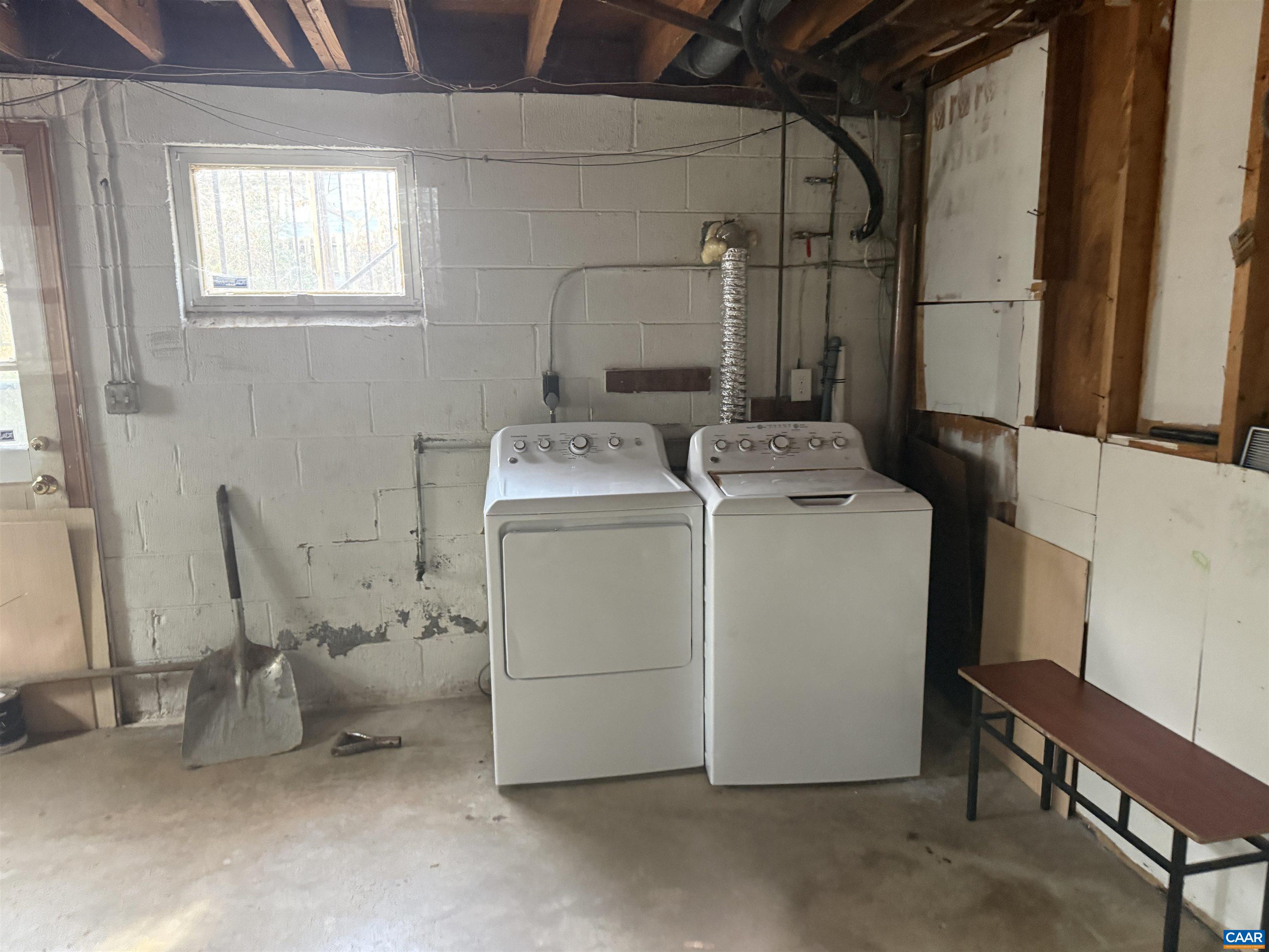 1244 Holmes Avenue Charlottesville, VA 22901 - Photo 11 of 15 Laundry