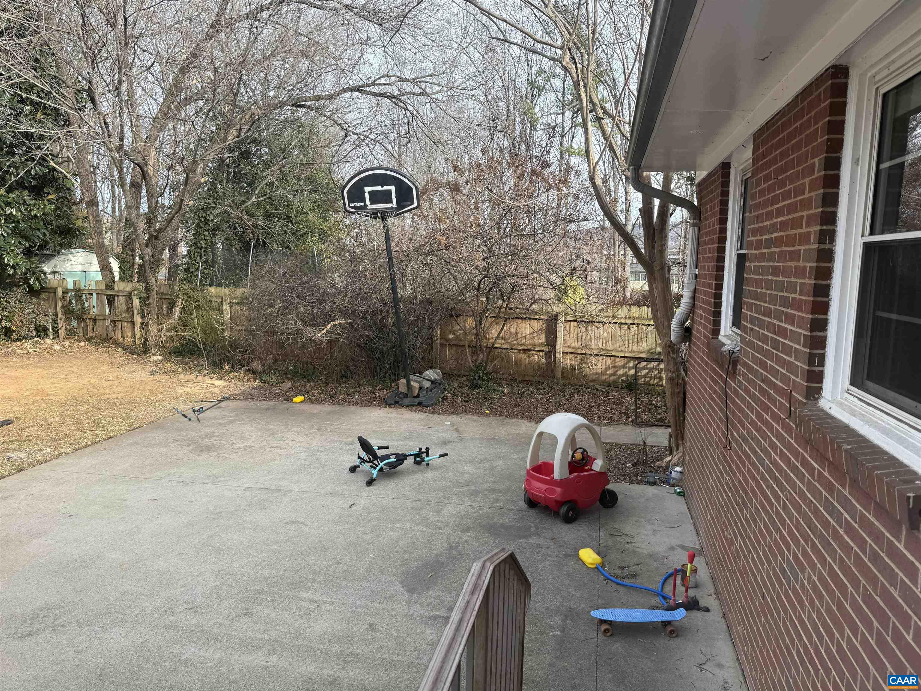 1244 Holmes Avenue Charlottesville, VA 22901 - Photo 12 of 15 Large backyard patio