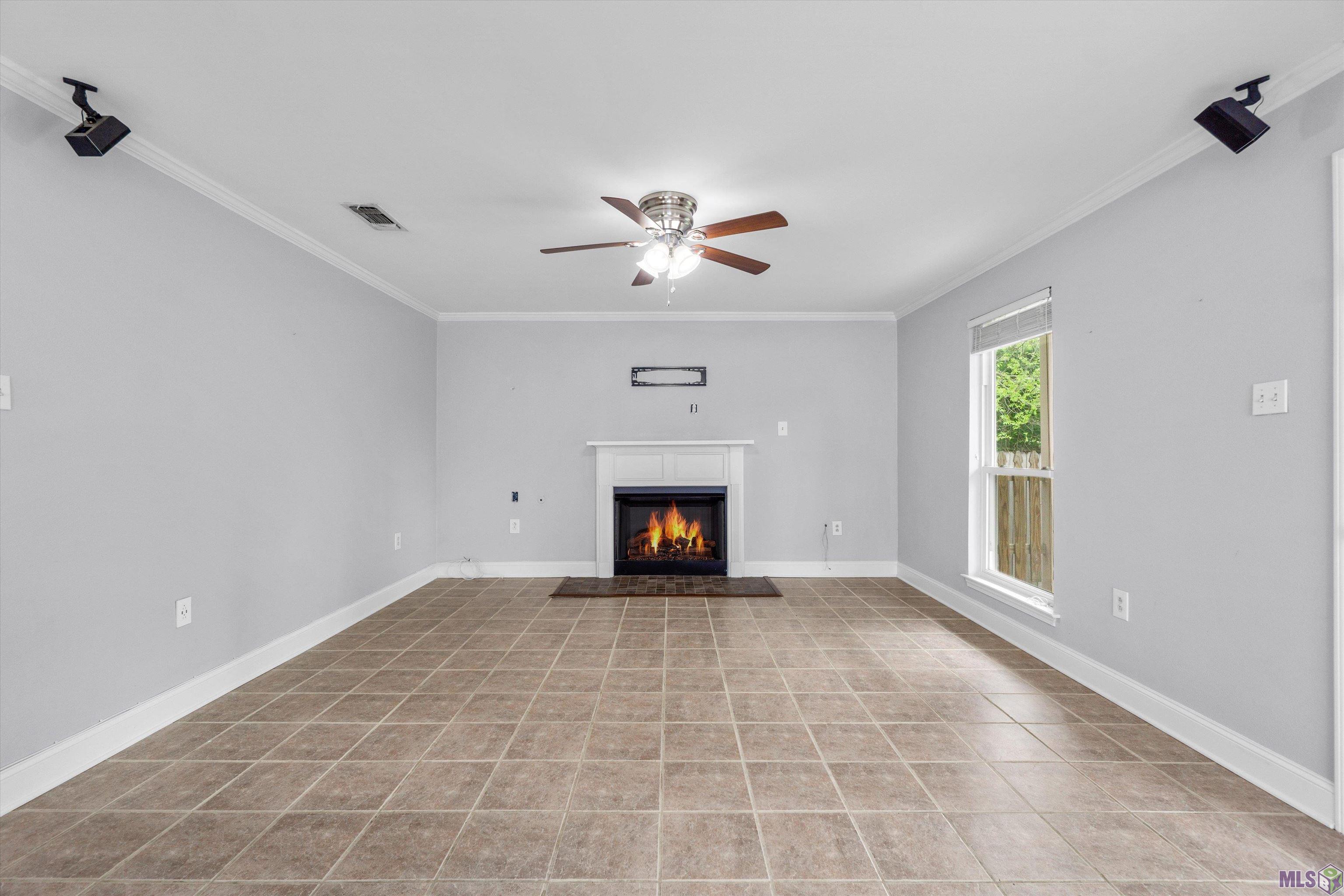 15434 Point Breton Avenue Baton Rouge, LA 70817 - Photo 4 of 14 Gallery Image 4